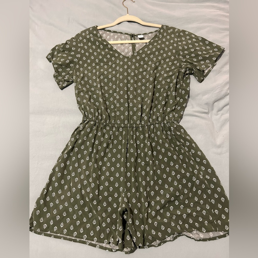 Olive green spring leaf short sleeve romper